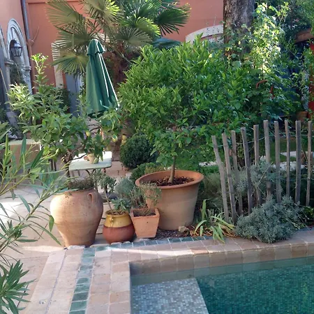 Belle Au Coeur De ,petit Dejeuner, Jardin Et Bassin Nocleg ze śniadaniem Montpellier