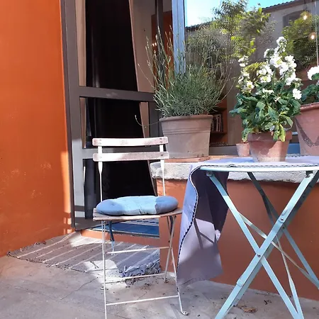 Belle Au Coeur De ,petit Déjeuner, Jardin Et Bassin